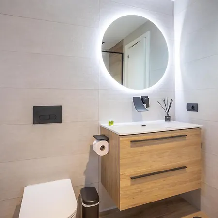 The New Diana فيلة *