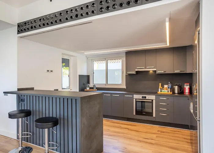 The New Diana * Адехе